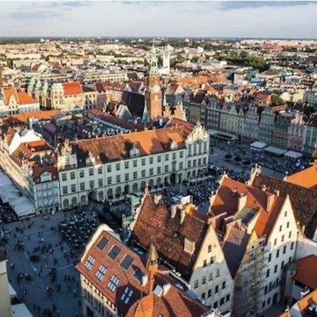 Klimatyczny Przy Rynku شقة